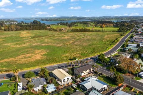 This quiet community is very part of a farmers area with farmland opposite the house.