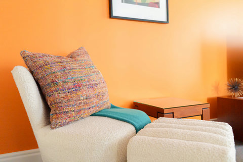 There is comfy chairs which is great for reading or relaxing.