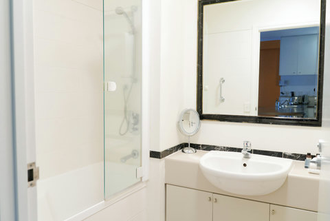 The shower is over the bath tub so you can choose between quick or soaking.