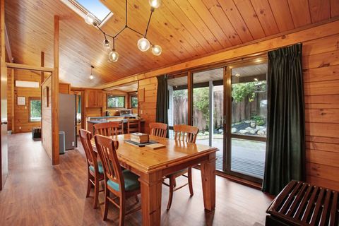 The dining table is perfect for eating together, playing games or doing a jigsaw puzzle.