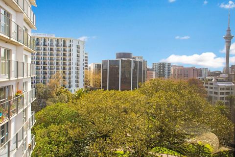 Best of both worlds with the park and city view.