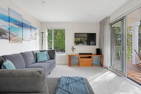 Open the ranch slider and enjoy indoor/outdoor flow onto the deck.