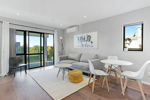 There is an air-conditioner that will keep you warm in winter and cool in summer.