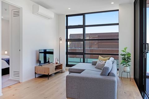 There is an air-conditioning unit that keeps you cool in Summer and warm in Winter.