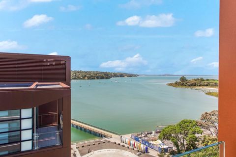 You can see the fishing wharf from your balcony.