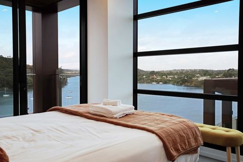 With views like this, why would you ever leave the bed?