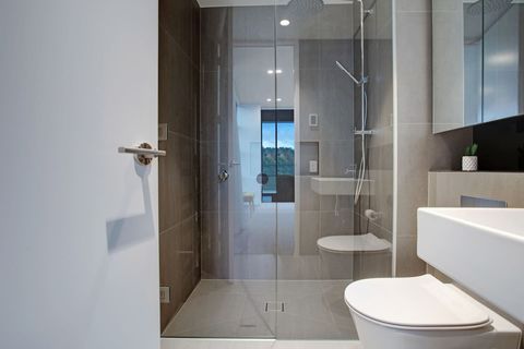 Step out of the shower and enjoy warm-fluffy towels from the heated towel rail.