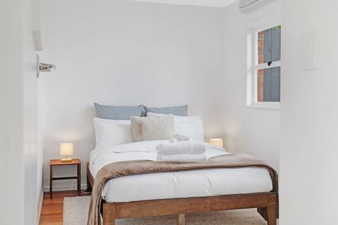 Enjoy a good night's sleep in this restful bedroom with its relaxing neutral colour palette.
