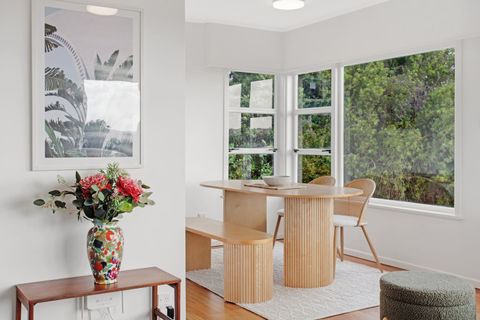 The pictures reflect the outside nature setting.