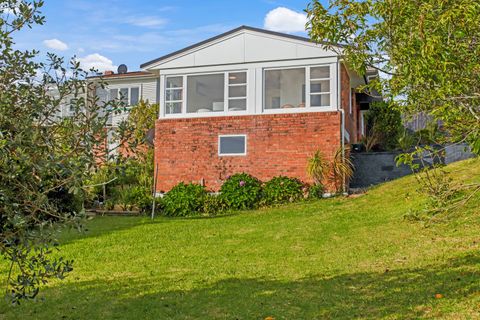 There is a large backyard space that would be great for Children to run around or to have a picnic overlooking the bay.