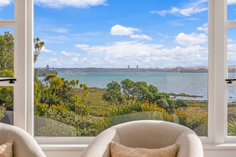The view out to the Bay towards the Harbour Bridge and Herne Bay.