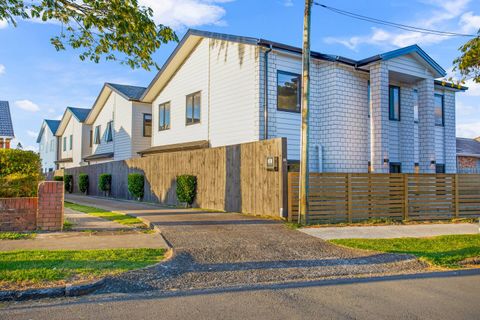 The townhouse is the front one in the row.