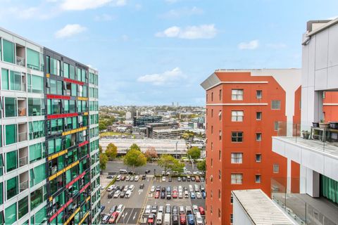 The view from the apartment towards Westhaven.