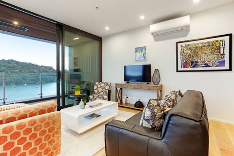 There is an air-conditioning unit that keeps you cool in Summer and warm in Winter.