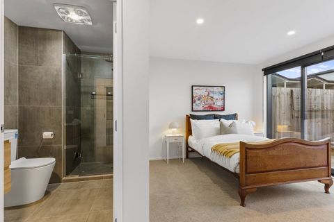 There is an ensuite in this bedroom.