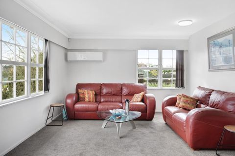 The living room has an air-conditioning unit that keeps it cool in summer and warm in winter.