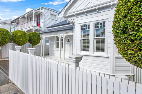 The house matches the era of other properties in this location.