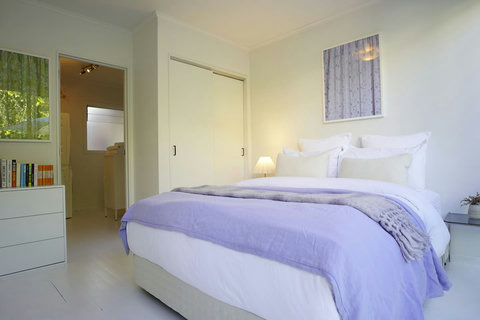 The double wardrobe provides great storage for all your personal belongings.