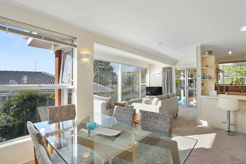 The dining table is a great place to eat together, play games or do a jigsaw puzzle.