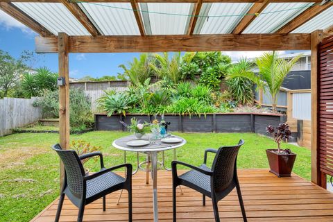 The undercover deck is a perfect place to have your morning coffee or afternoon wine.