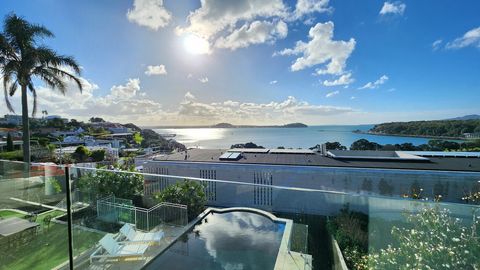 Updated view from middle floor balcony with the direct neighbouring construction.