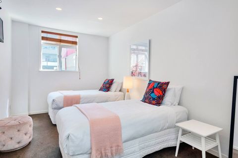 There is plenty of natural light and you can leave the windows open for further airflow.