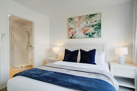 This bedroom has a handy ensuite bathroom so you have your own private space.