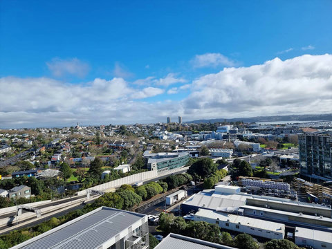 Herne Bay and St Marys Bay, the two lonely tower blocks on Jervois Rd that will never be rebuilt in that historic Villa part of town. Ponsonby Road follows the ridgeline in the centre of the picture.