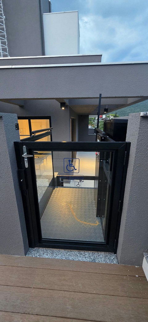 Elevador de piscina