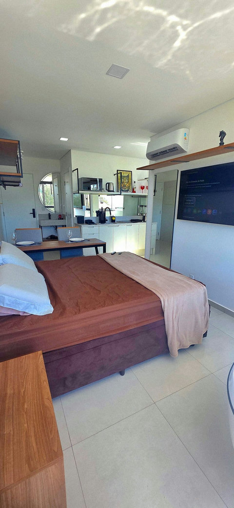 Cama