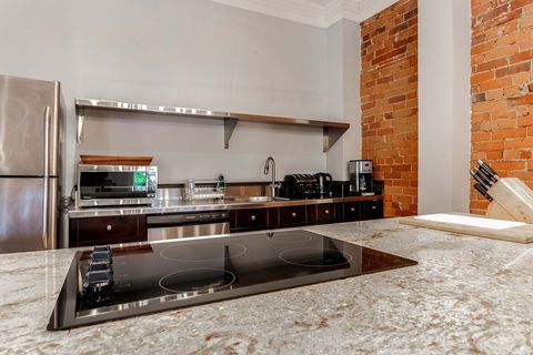 Ceramic cooktop and oven.
