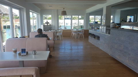 Dockside Cafe