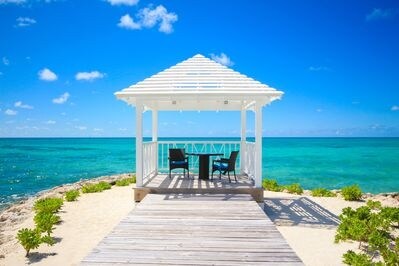 Palm Cay gazebo.