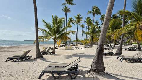 Beautiful Punta Cana beaches at just 15 minutes.