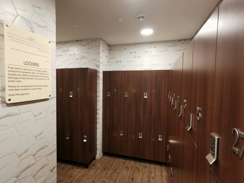 Avani Fit Lockers