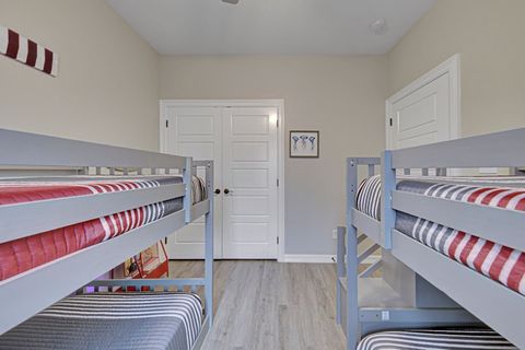 Third bedroom with two bunk beds