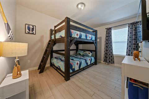Custom made Queen Bunk Bed is ideal for kids and adults.