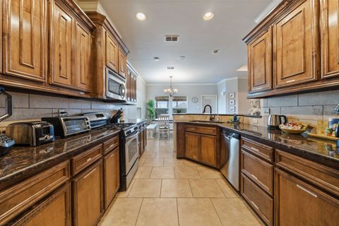Your kitchen is well stocked with cooking and meal prep items including bakeware, pots and pans, dishes, a toaster, utensils, and even spices. Oh, and of course coffee!