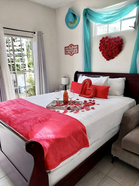 E1DA7A0E-56DB-4846-A06A-D2AD918EC0C8