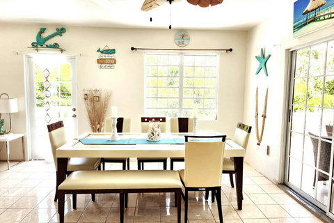 Second Floor, Dining room