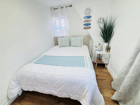 2nd FL 4th Bedroom