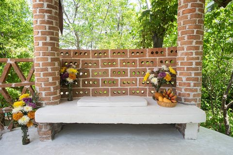 Top terrace is great for morning coffee or afternoon shady book time