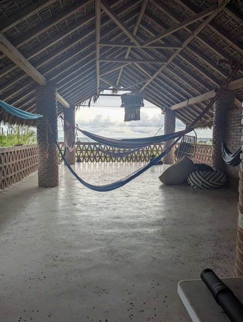 Large Open area for activities. 2 bathrooms. Great view