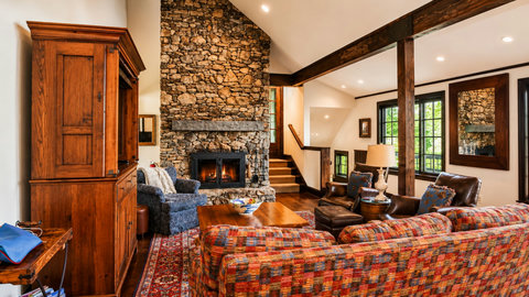 Rooms1