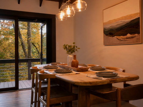 Dining Table with Deck, seating for 6 and bar seating