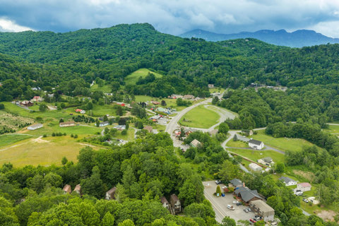 25-web-or-mls-30-creekside-dr-a