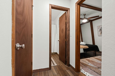 12-web-or-mls-30-creekside-dr-a