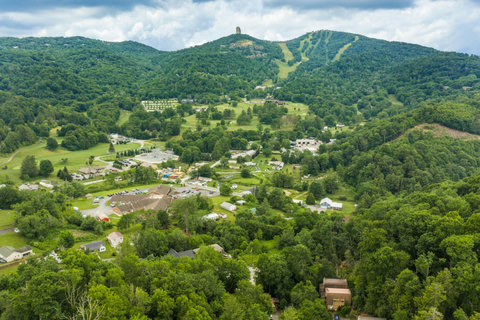 24-web-or-mls-30-creekside-dr-a