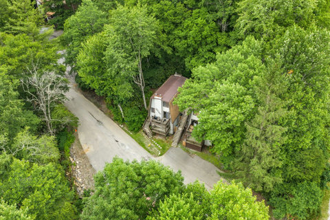 23-web-or-mls-30-creekside-dr-a