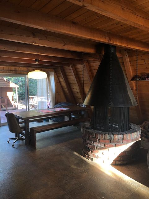 Charming, "swedish stove" style fireplace, centrally located